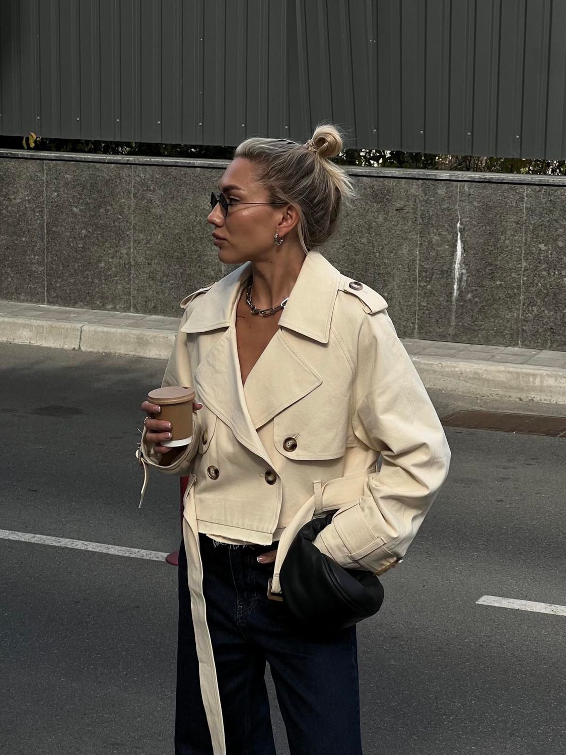 Beige cropped trench coat, XS