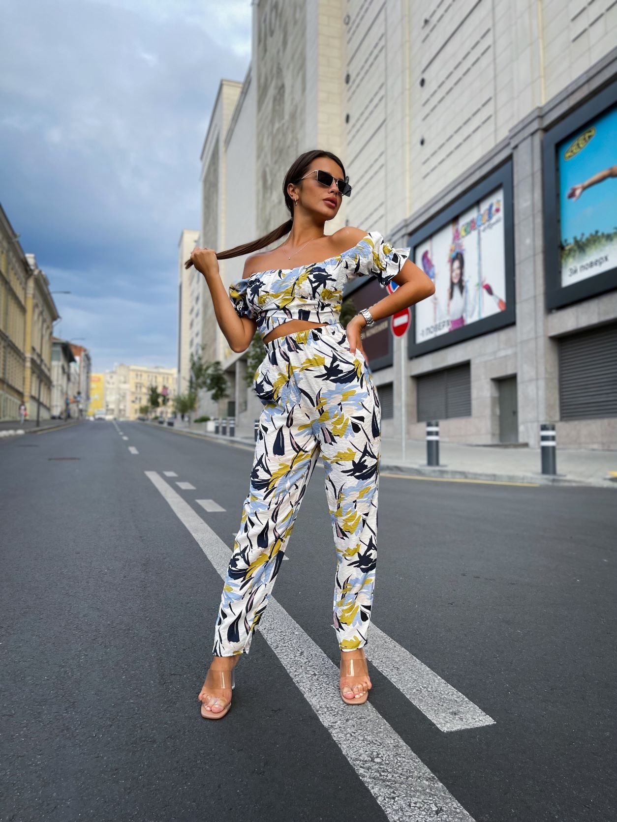 Viscose suit: top with ties and trousers, Белый, S